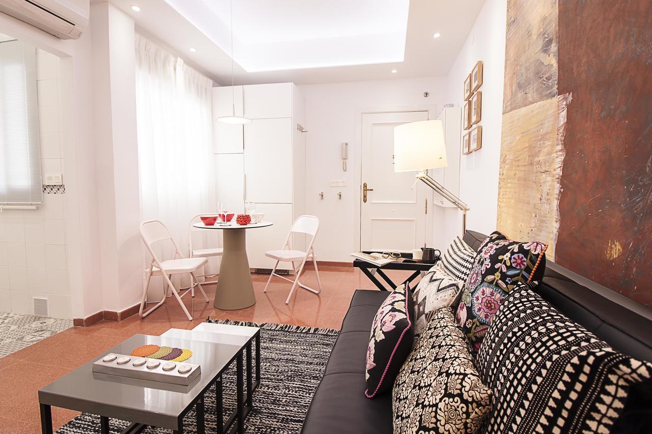 Old Town, City Center Apartment Premium With Parking 말라가 외부 사진